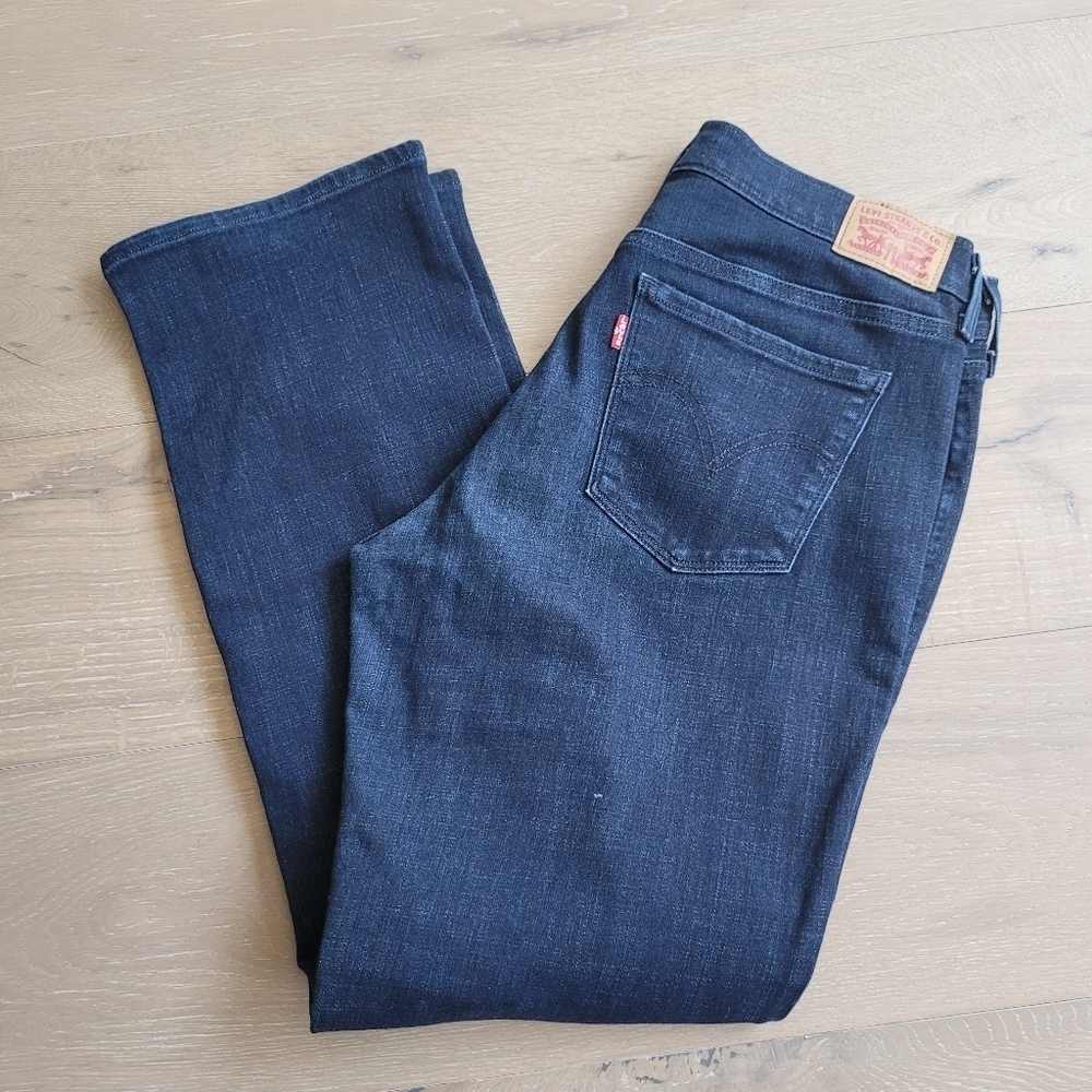 Levi's 505 Jeans Women's sz 29 Straight Leg Mid Rise Dark Denim Jeans
